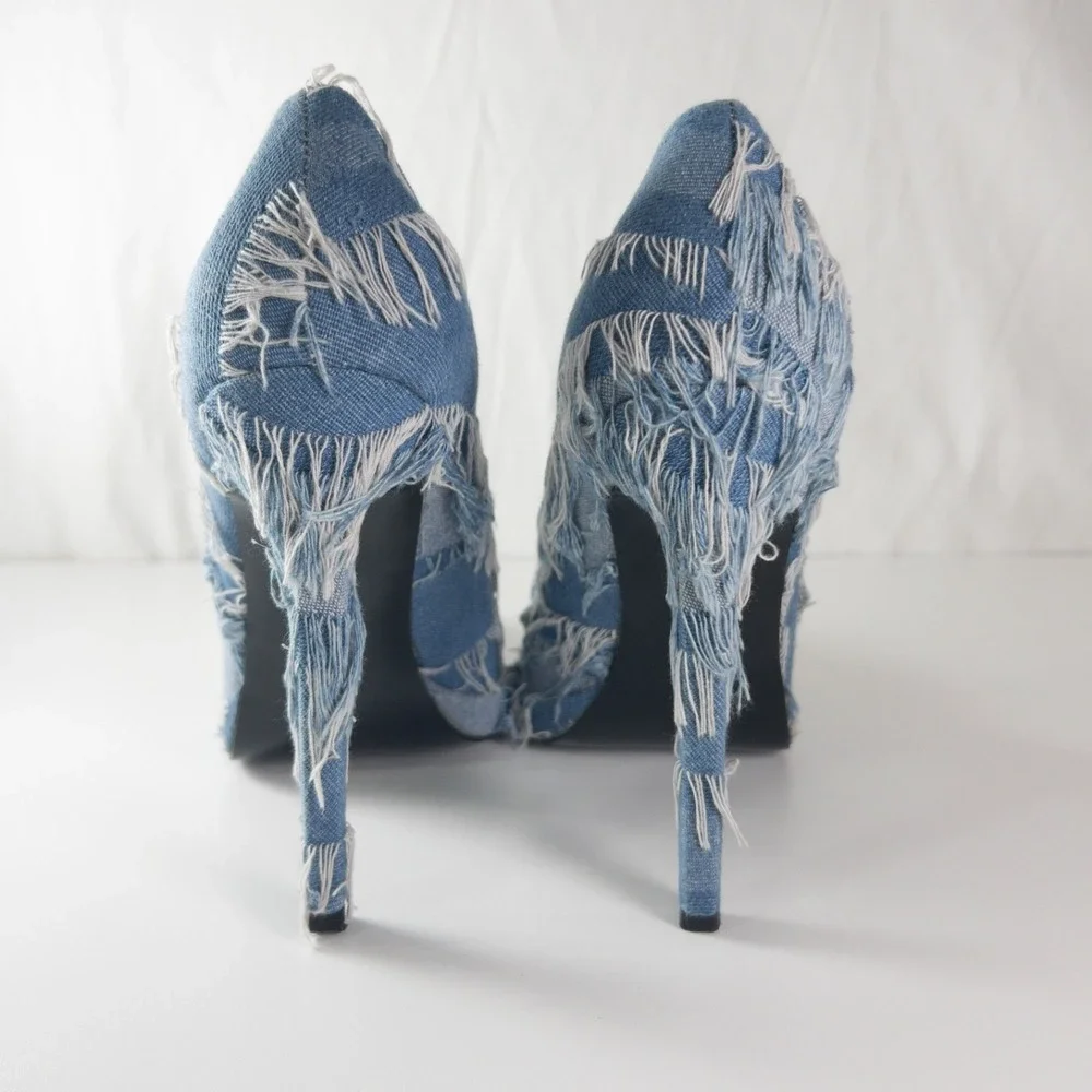 Azalea Wang Giada Denim Platform Pumps Womens 9 Frayed Patchwork Pointy Stiletto